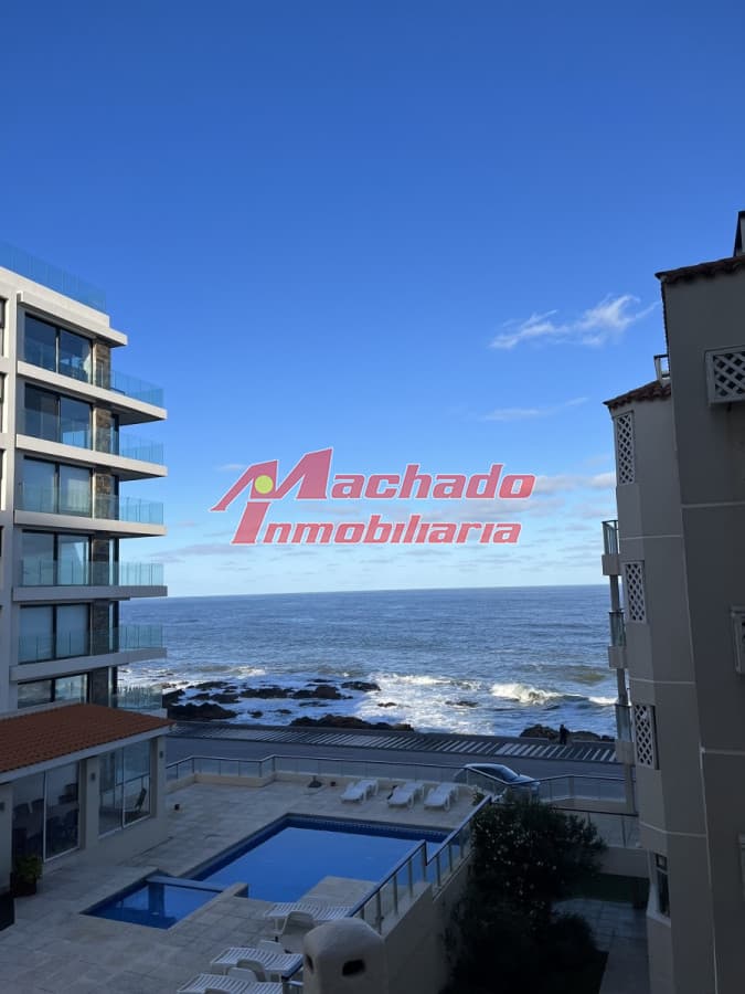 Venta departamento de dos dormitorios en peninsula