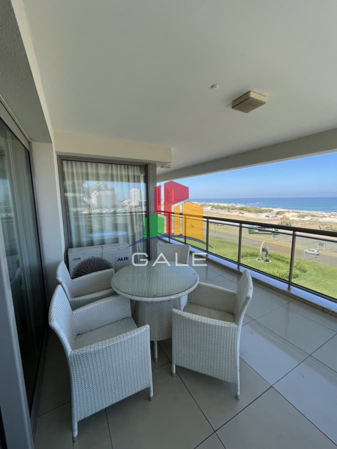 Gale Propiedades & Escribanía Apartamento ID.1900 - Imperiale I - 3 dormitorios en suite más servicio (planta esquinera)