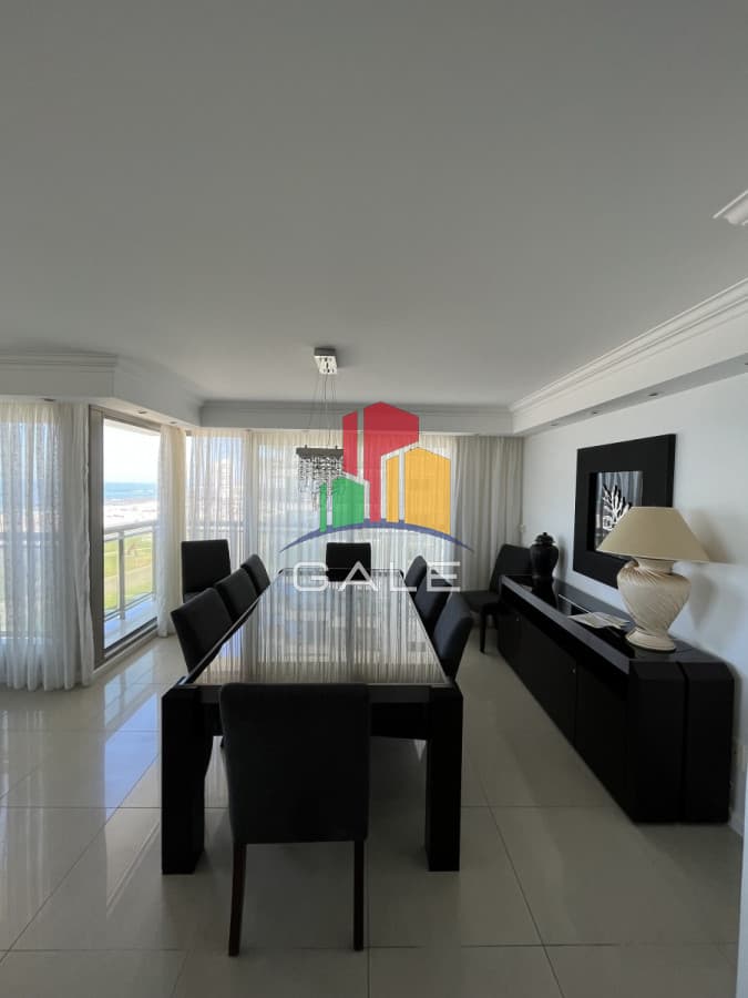 Gale Propiedades & Escribanía Apartamento ID.1900 - Imperiale I - 3 dormitorios en suite más servicio (planta esquinera)