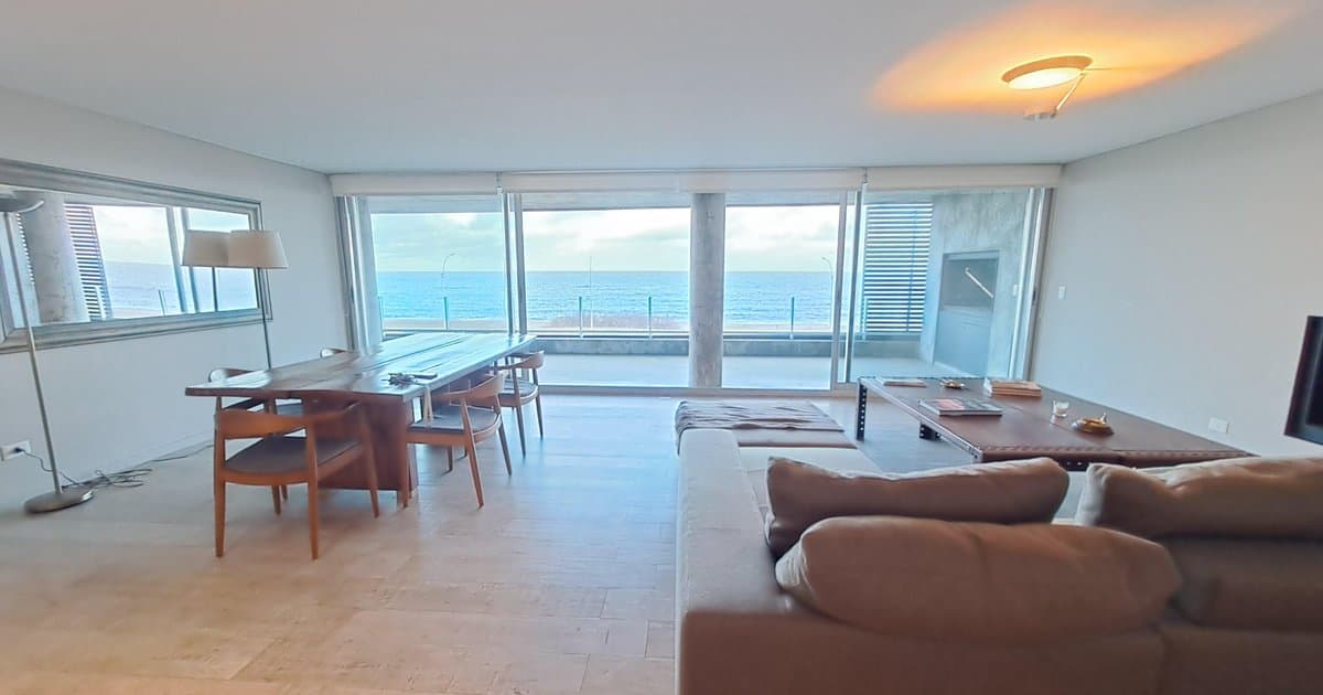 Departamento en Venta en Playa Mansa - Departamento Venta