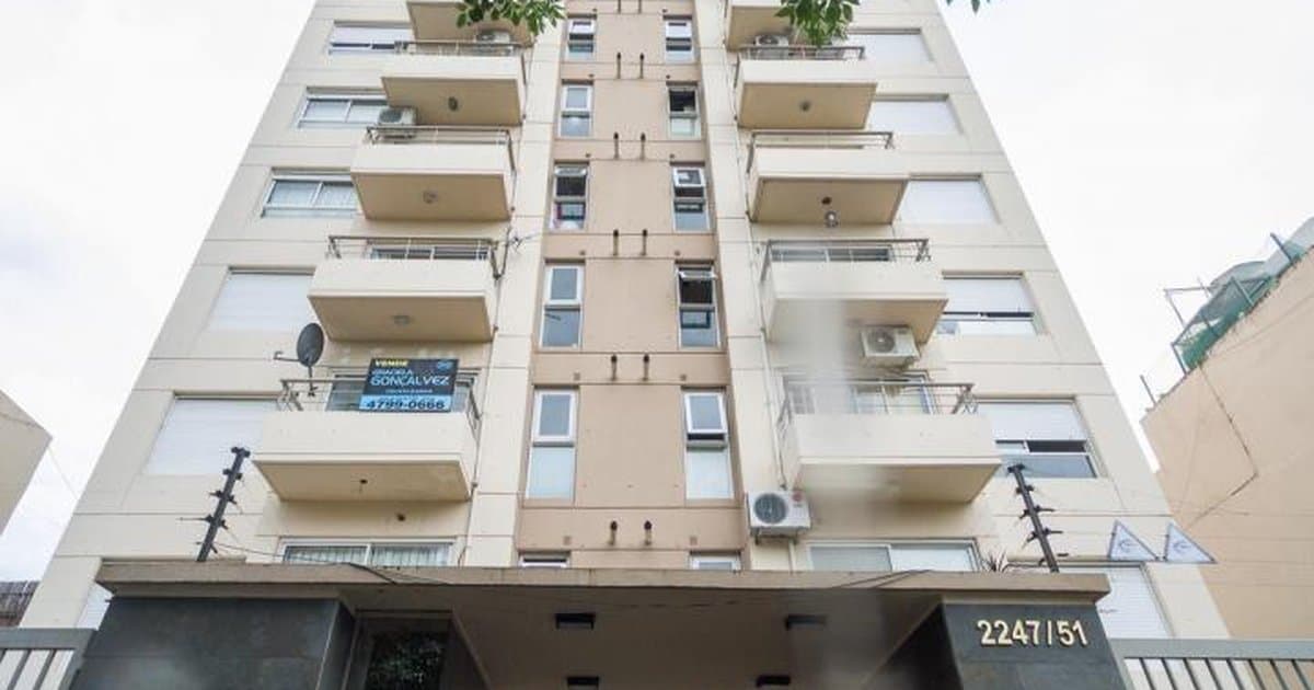 Departamento en Venta en Beccar-Vias/Rolon - Av. Centenario al 2247 2° piso - Edificio Constructora LAGUZZI