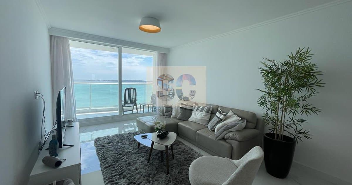 Apartamento en Venta-Alquiler temporario-Alquiler en Playa Mansa - Playa Mansa
