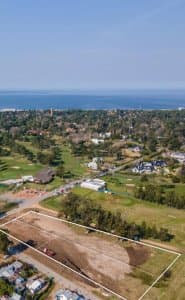 Lote con inmejorable ubicacion y vista al mar