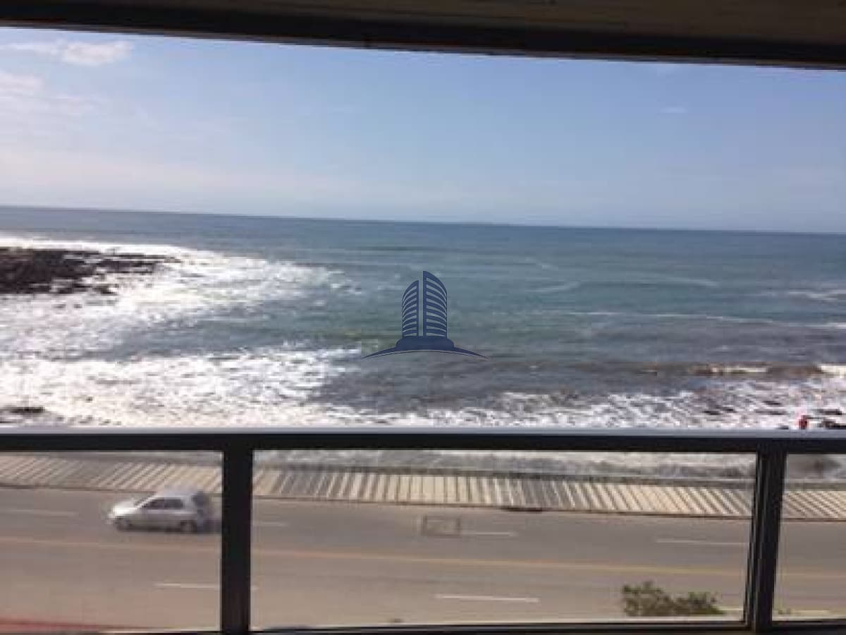 Apartamento en Alquiler de termporada, frente al mar- 3 dormitorios