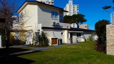 Casa en venta, Oportunidad para desarrollo inmobiliario en Playa Mansa, Punta del Este.