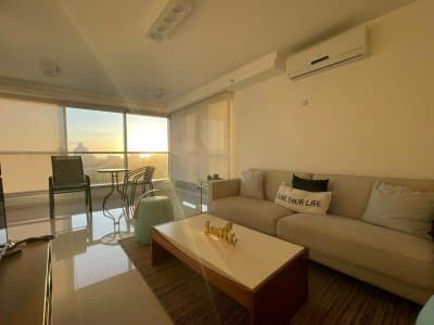 Exclusivo departamento esquinero de 3 dormitorios en venta en Playa Brava  -