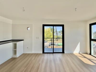 GRAN OPORTUNIDAD DE INVERSION PARA RENTA EN MALDONADO A ESTRENAR APARTAMENTO DE 2 DORMOTIROS EXCELENTE UBICACION   -