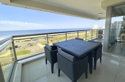 Exclusivo departamento de 3 suites en venta y alquiler temporal en Playa Brava  -