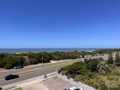 APARTAMENTO PENTHOUSE BRAVA 28  2 DORMITORIOS PUNTA DEL ESTE PLAYA BRAVA  -