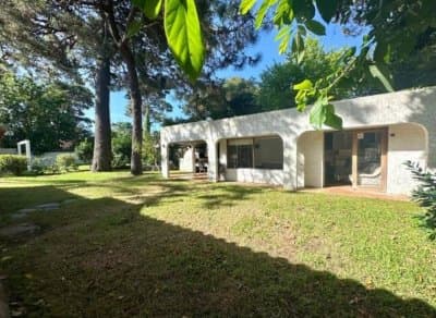 OPORTUNIDAD CASA EN VENTA 4 DORMITORIOS EN BARRIO CANTEGRIL   -
