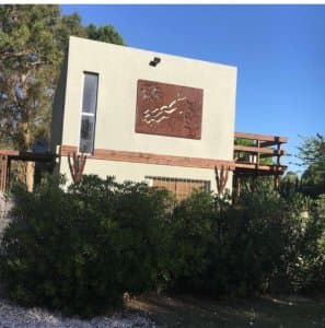 OPORTUNIDAD CASA RECILADA CON 3 DORMTORIOS EN LA BARRA, EL TESORO EXCELENTE UBICACION  -
