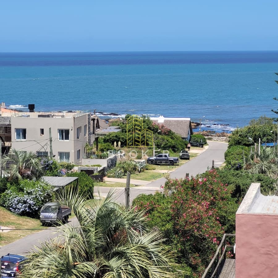 Alquiler anual apartamento en La Barra, Maldonado