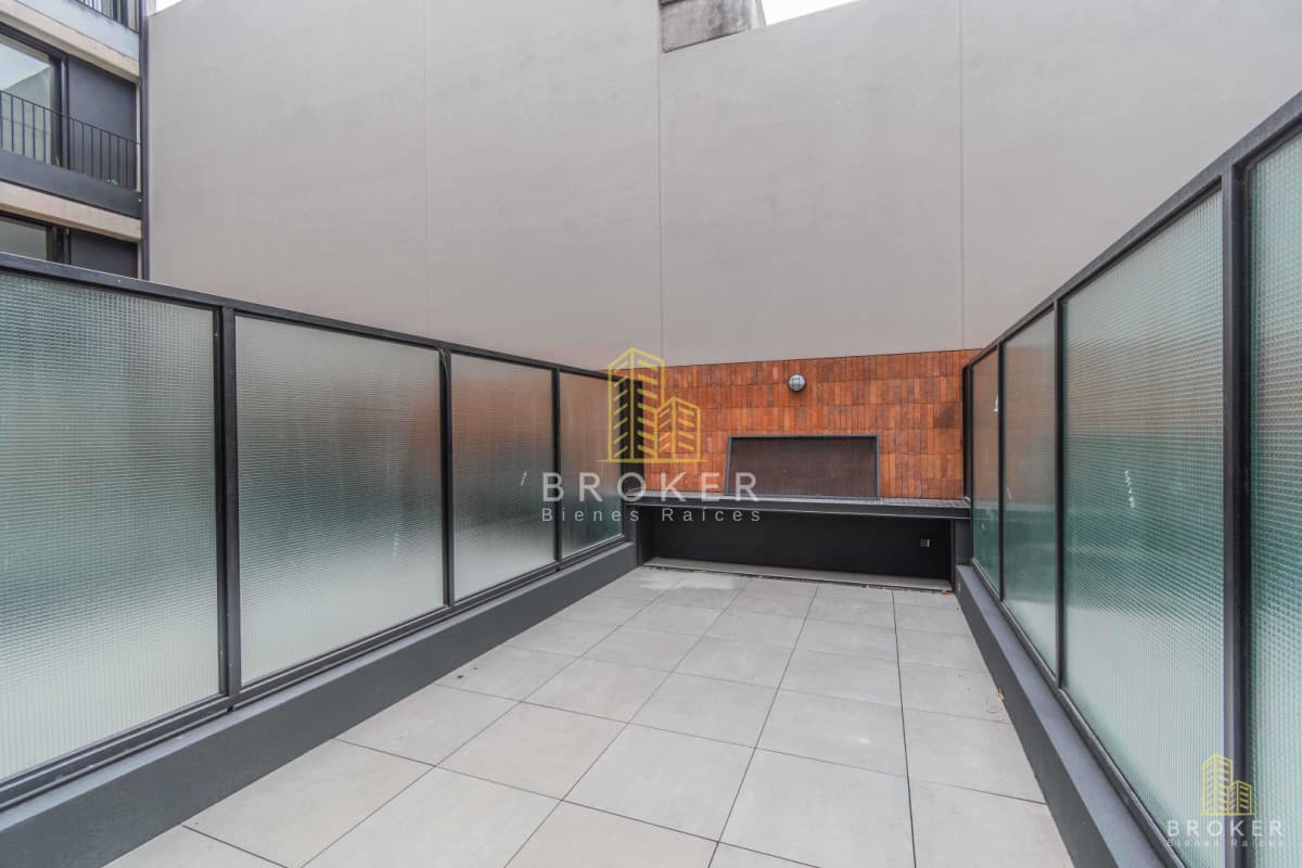 ¡RESERVADO! Dúplex en Punta Carretas Montevideo, a estrenar y con patio