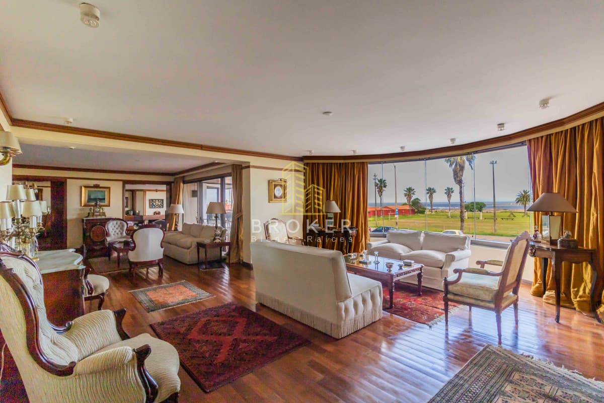 Venta apartamento 5 dormitorios en Punta Carretas, Montevideo Uruguay