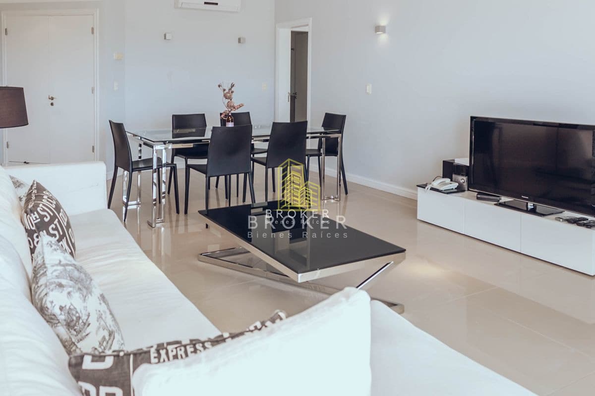 Venta Apartamento Playa Mansa Punta Del Este, 2 dormitorios