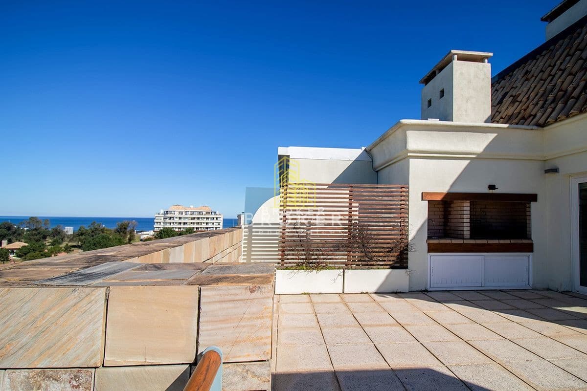 Venta Apartamento Penthouse Punta Del Este Playa Mansa, 4 dormitorios