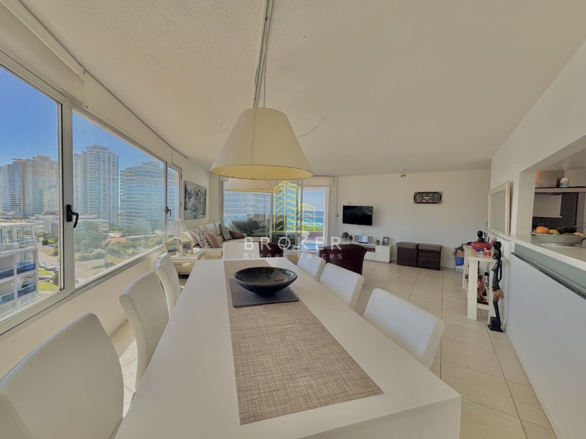 venta apartamento punta del este 4 dormitorios vista al mar