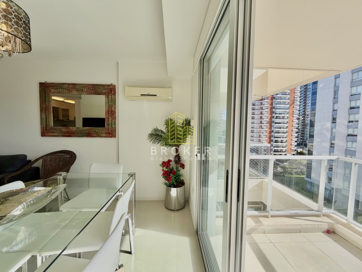 venta apartamento punta del este 2 dormitorios Arenas del Mar Playa Brava Aidy Grill