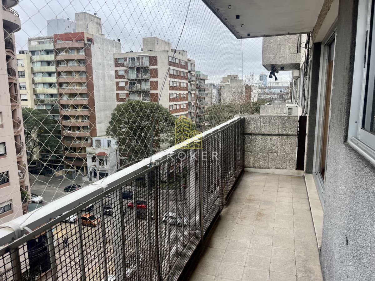 Alquiler apartamento de 3 dormitorios en Punta Carretas