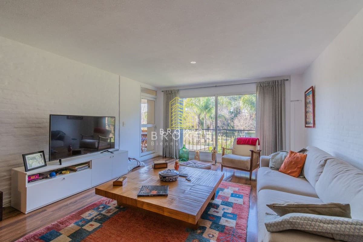 Venta Apartamento 3 Dormitorios En Haras Del Lago (ref: Bkb-1657)