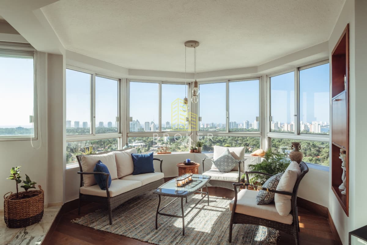 Venta Apartamento en Roosevelt Punta del Este, 4 dormitorios, 4 baños  y ameniti