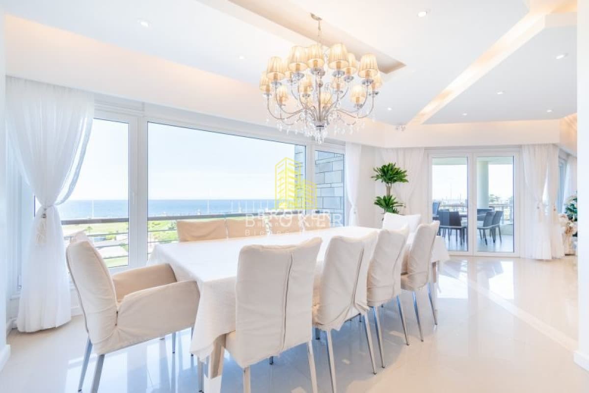 Venta Apartamento 4 dormitorios Playa Mansa Punta Del Este Veramansa