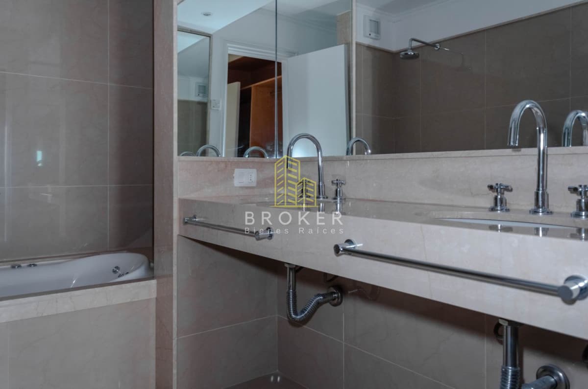 Venta penthouse playa Mansa Vermansa punta del este