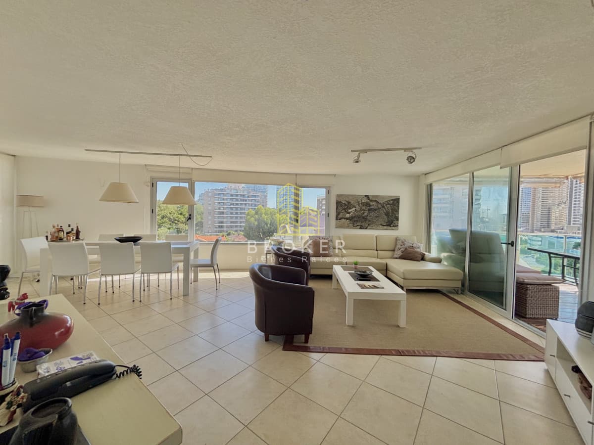venta apartamento punta del este 4 dormitorios vista al mar