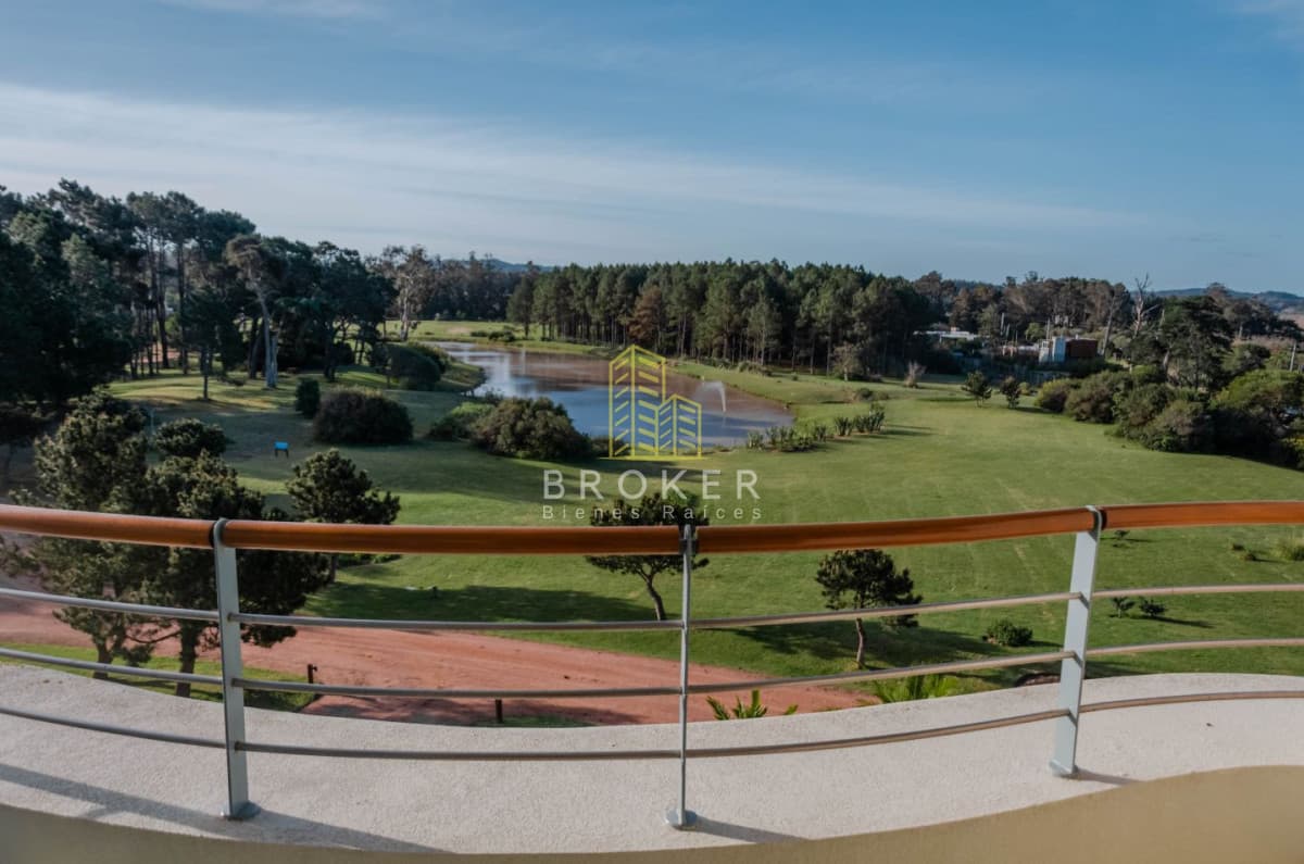 Venta apartamento mansa 3 dormitorios parrillero vista al mar