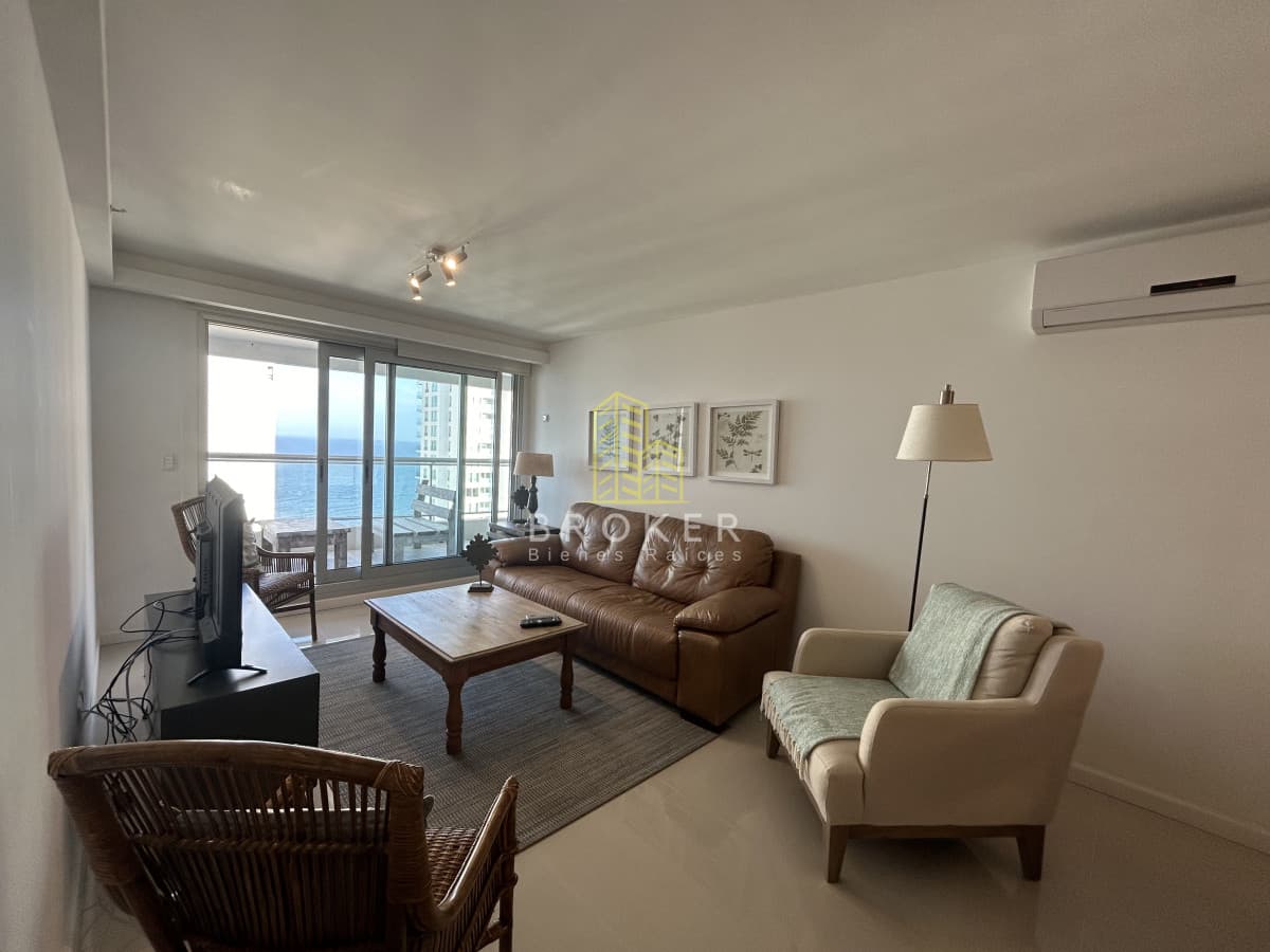 Alquiler Departamento 2 dormitorios Look Brava Punta del Este