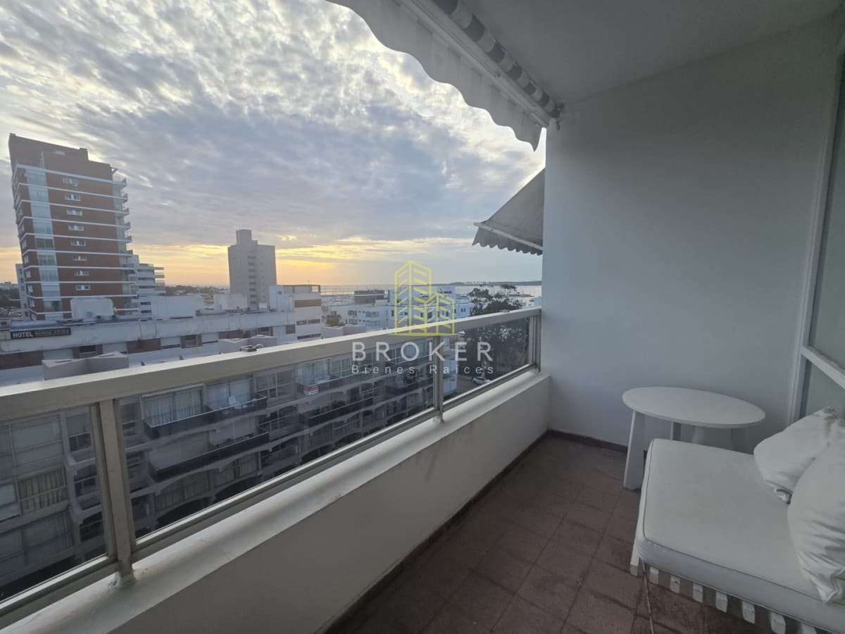 Cómodo apartamento con terraza en alquiler invernal - Península
