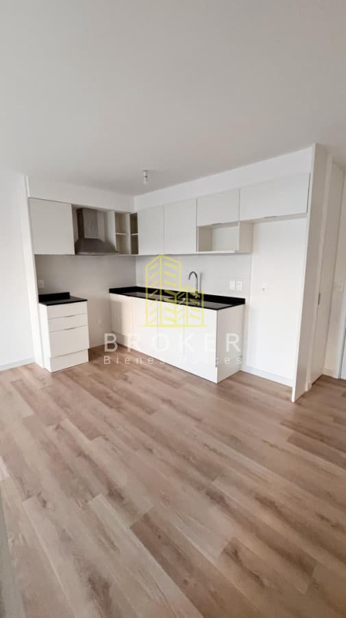 alquiler de apartamento 1 dormitorio 1 baño balcón Cordón Sur