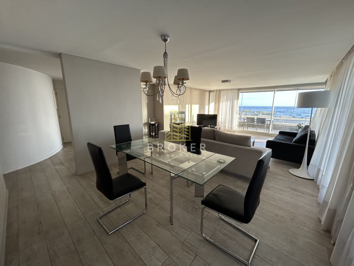 Venta Departamento Punta Del Este Playa Mansa, Edificio Aguamansa