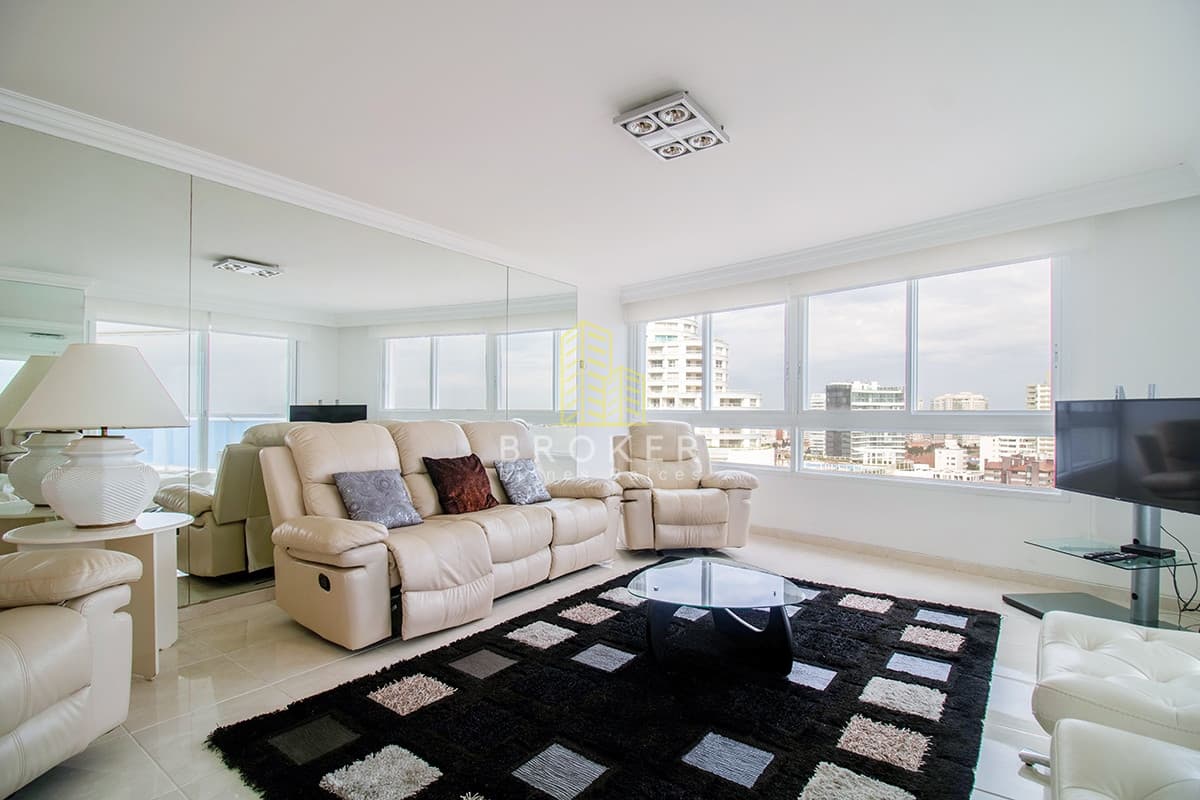 Apartamento en Venta Primera Linea de la Mansa
