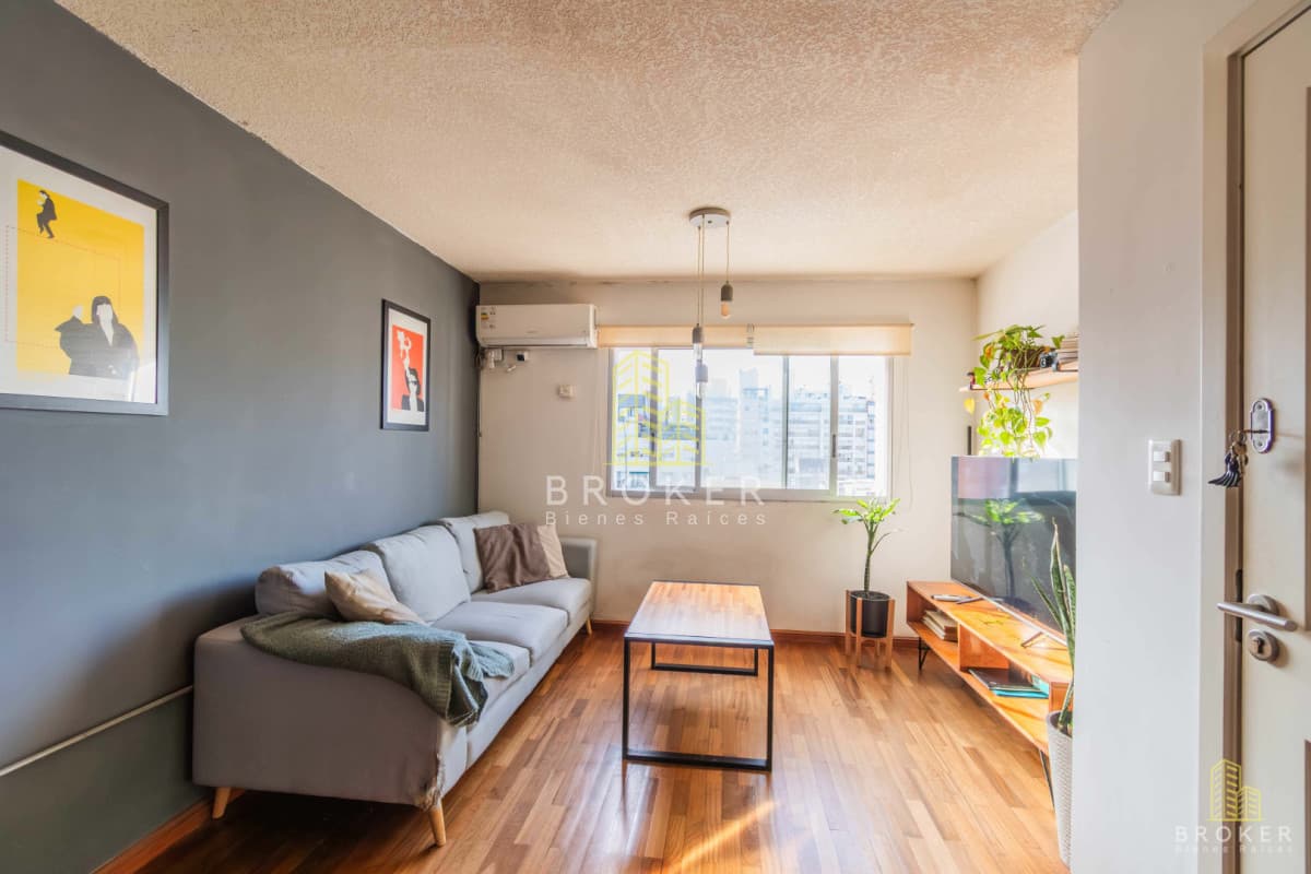 VENTA DE APARTAMENTO DE 1 DORMITORIO EN POCITOS