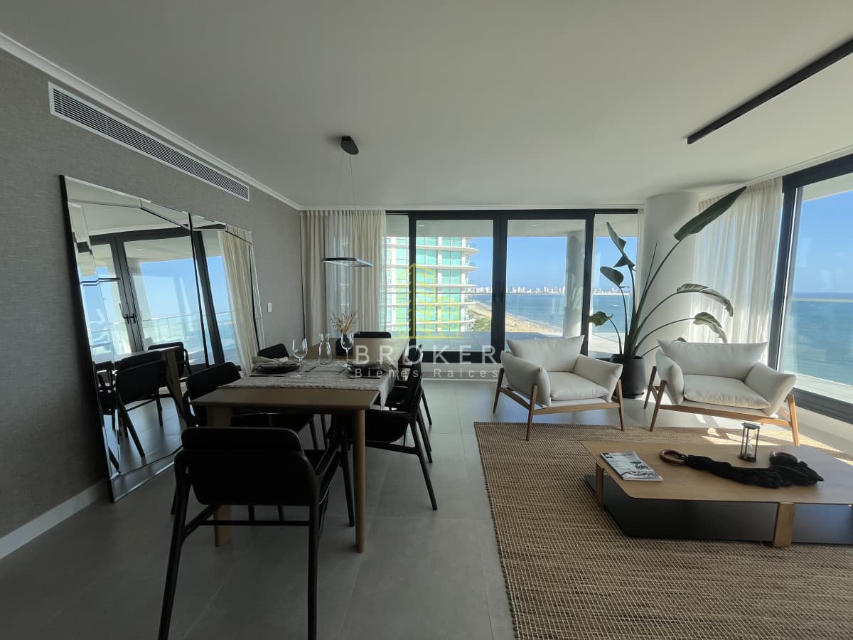 Venta Apartamento en VENETIAN Punta del Este Playa Brava