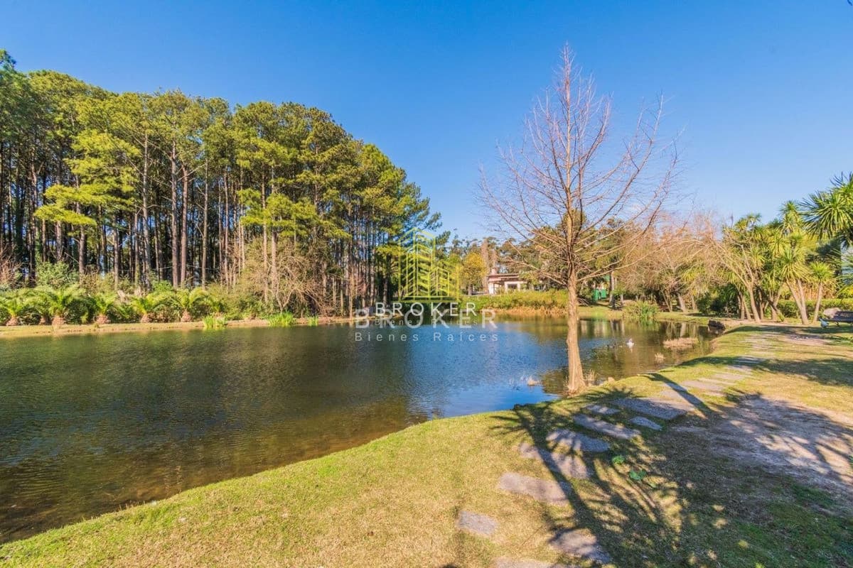 Venta Apartamento 3 Dormitorios Haras Del Lago, Canelones.