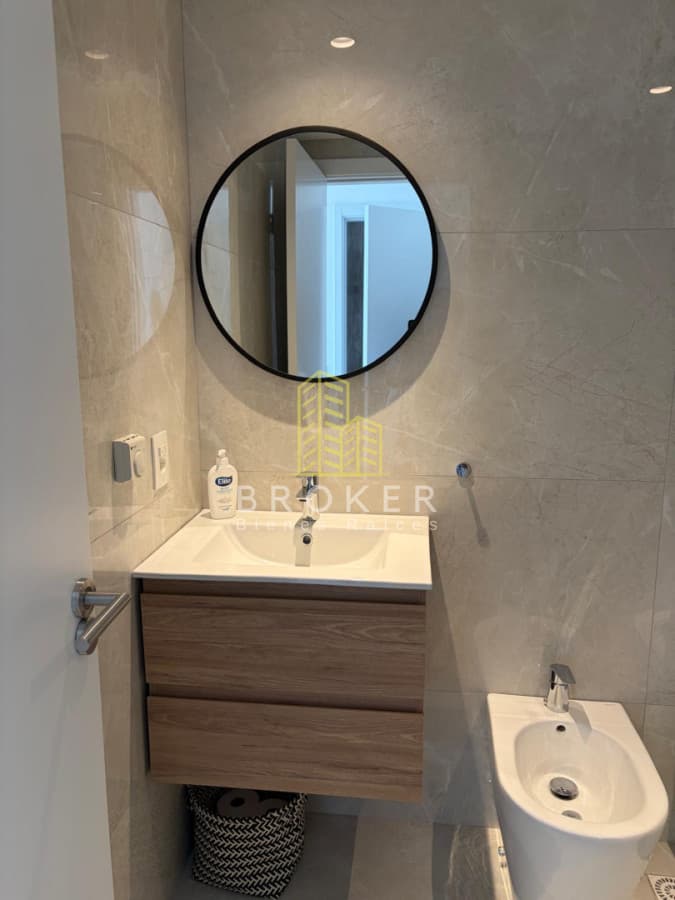 Venta de hermoso apartamento de 2 dormitorios y 2 baños en Aidy Grill