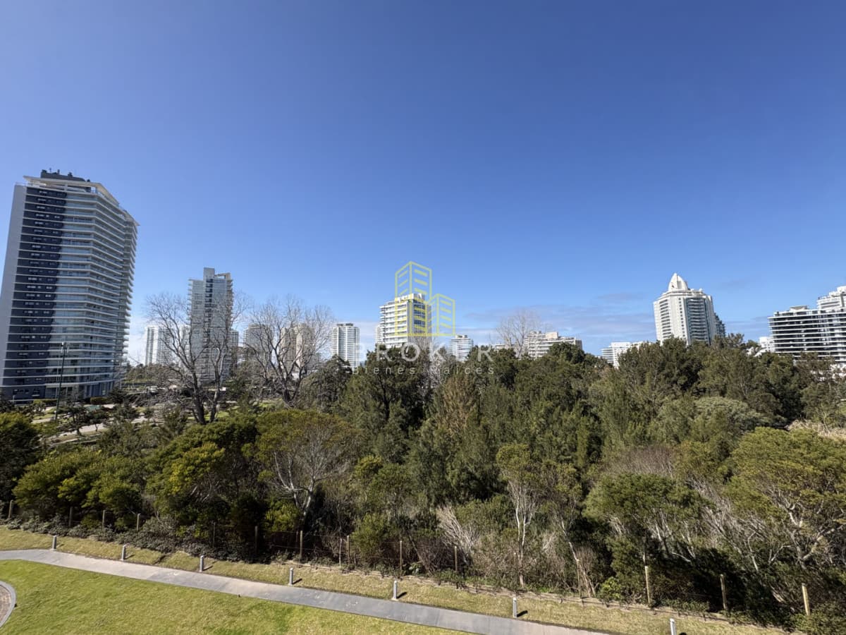 Muy lindo departamento en venta de 2 dormitorios en Ocean drive