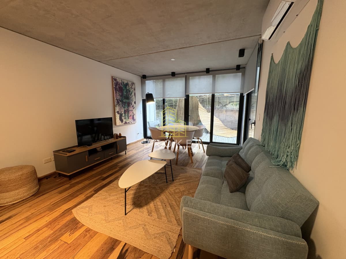 Alquiler anual de hermoso apartamento de 1 dorm con amenities de hotel en San Rafael