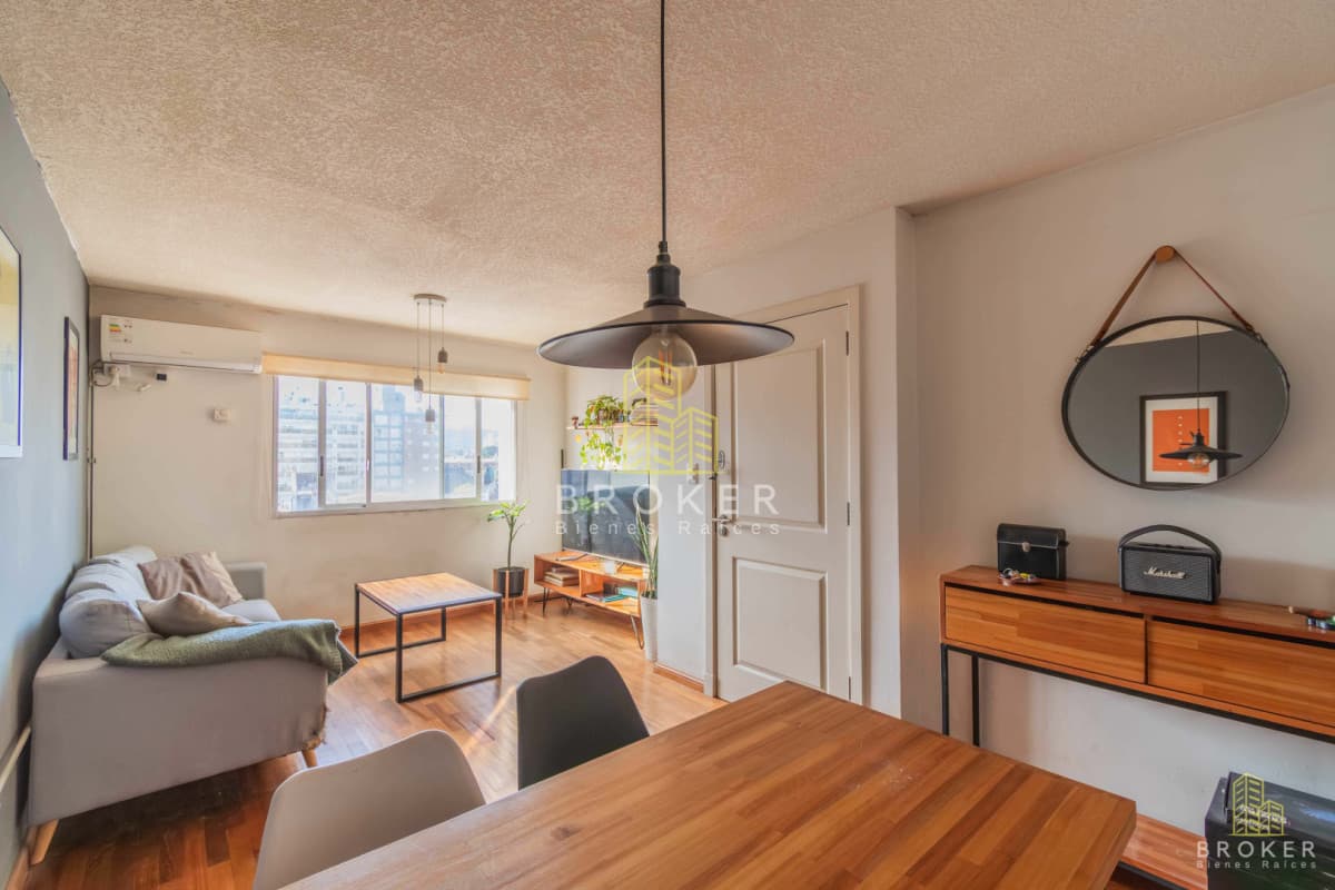 VENTA DE APARTAMENTO DE 1 DORMITORIO EN POCITOS