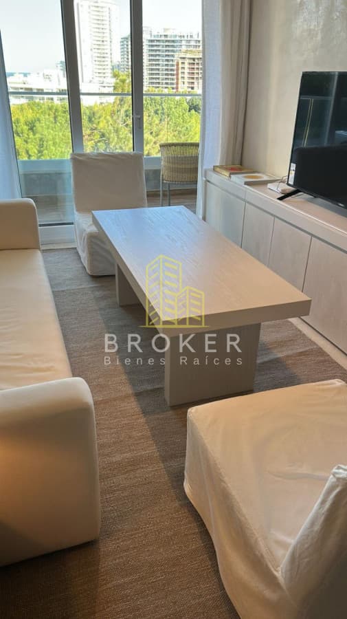Venta de hermoso apartamento de 2 dormitorios y 2 baños en Aidy Grill