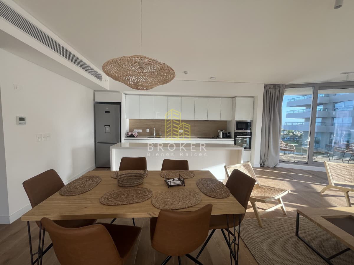 Apartamento en Venta y Alquiler Temporal 2 dormitorios Playa Brava Trump Tower