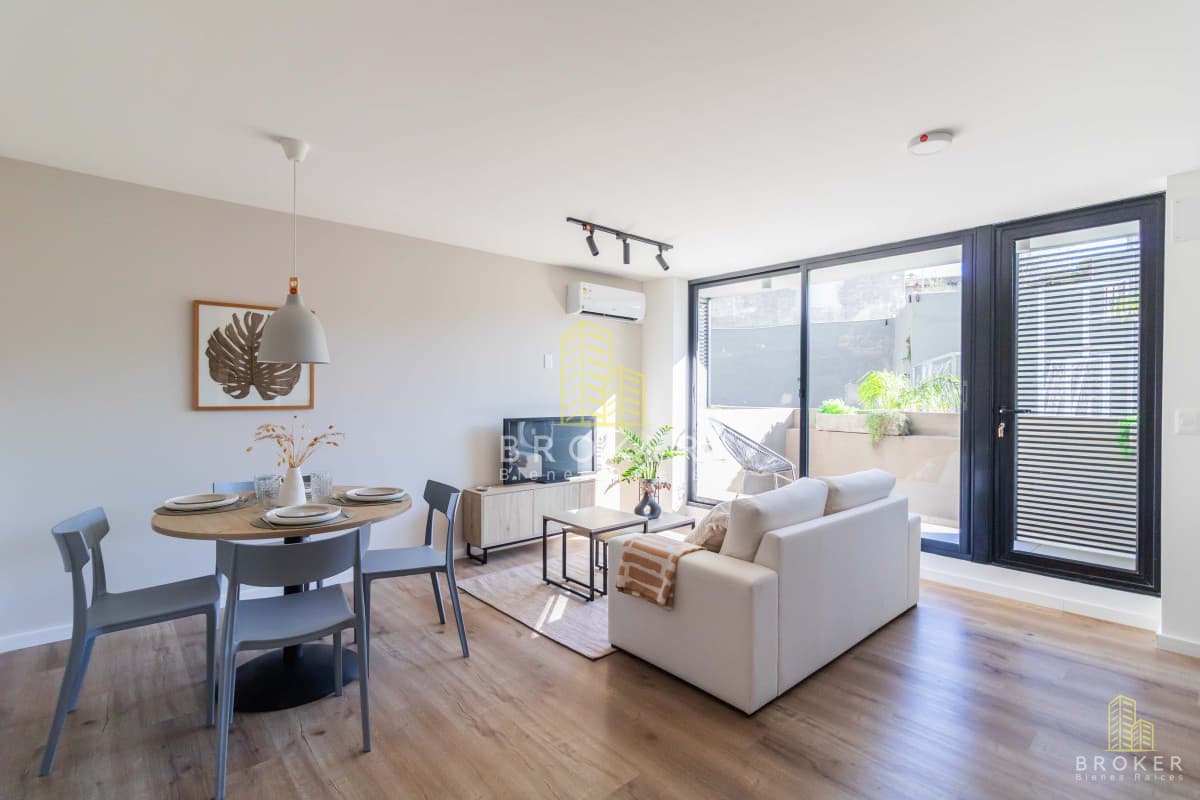 Venta apartamento 2 dormitorios Tres Cruces Nostrum Plaza
