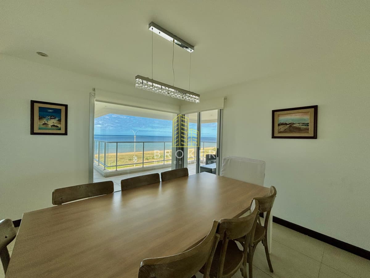 venta apartamento punta del este 4 dormitorios vista al mar estufa a leña parrillero