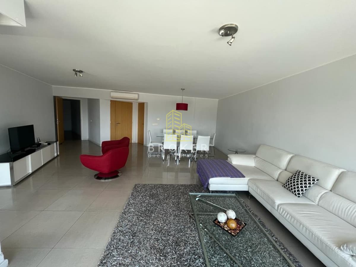 Venta y alquiler de departamento de 3 dormitorios en suite de lujo en mansa