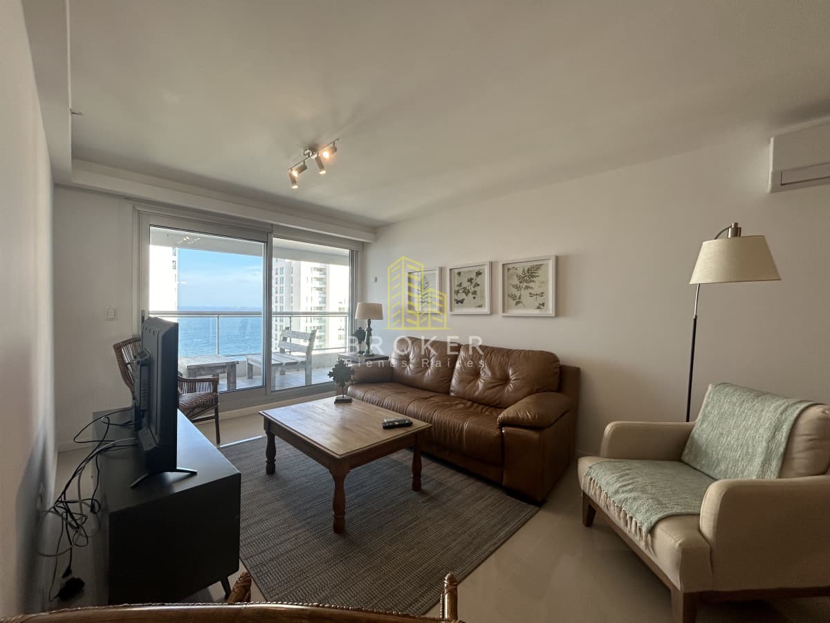 Alquiler Departamento 2 dormitorios Look Brava Punta del Este