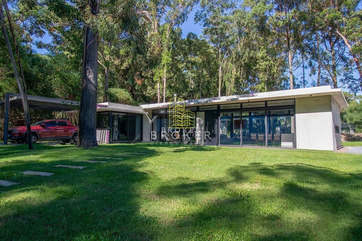 Venta Casa Punta Ballena Barrio Privado Design Village