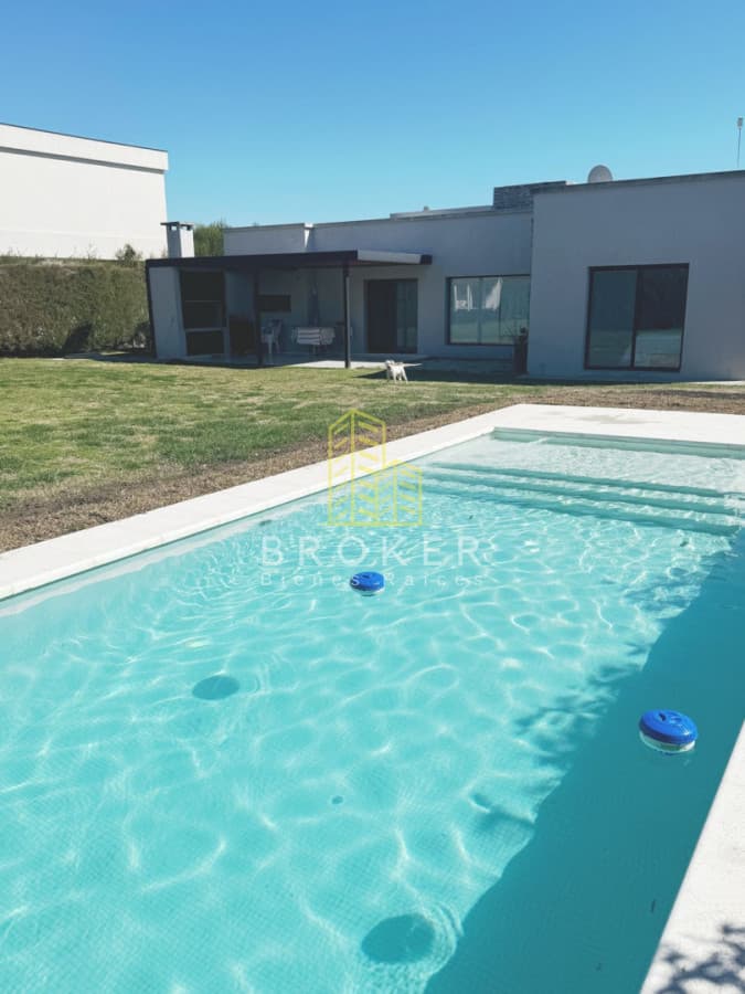 Alquiler temporario casa en San Matías