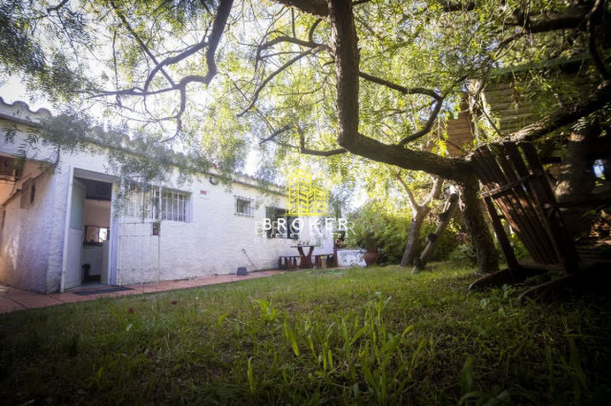 Casa y Apartamento en Venta en San Luis Canelones, a metros de la playa